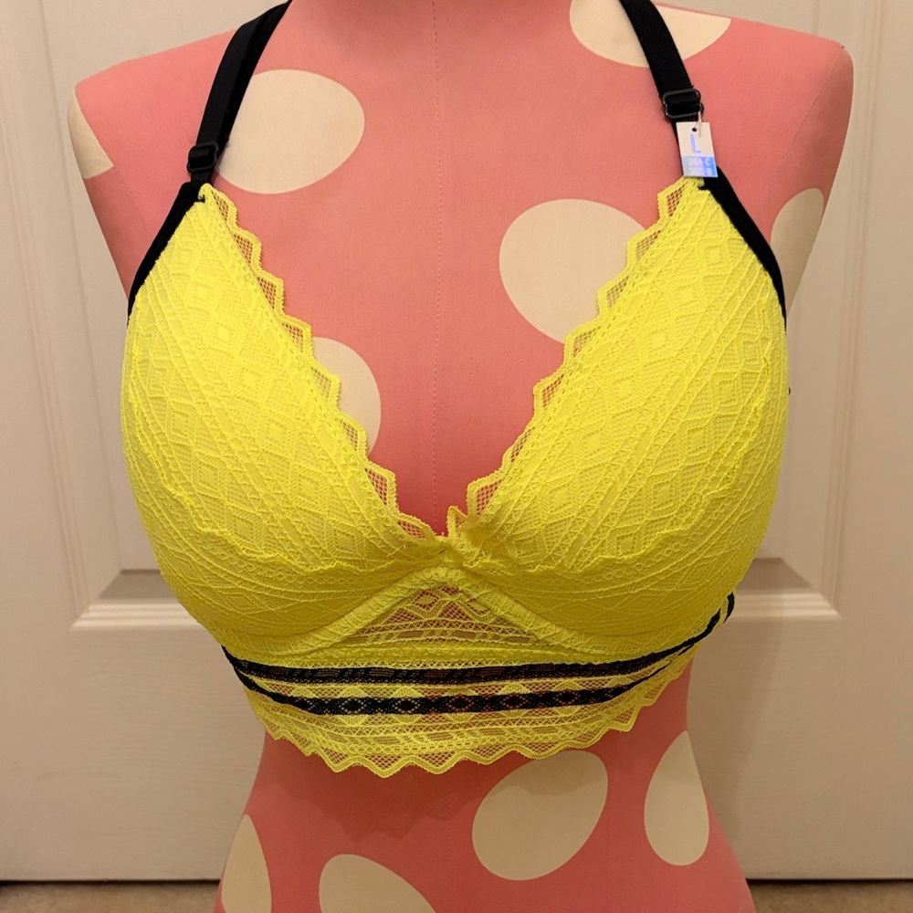 Pink Victoria’s Secret New Bra size Large